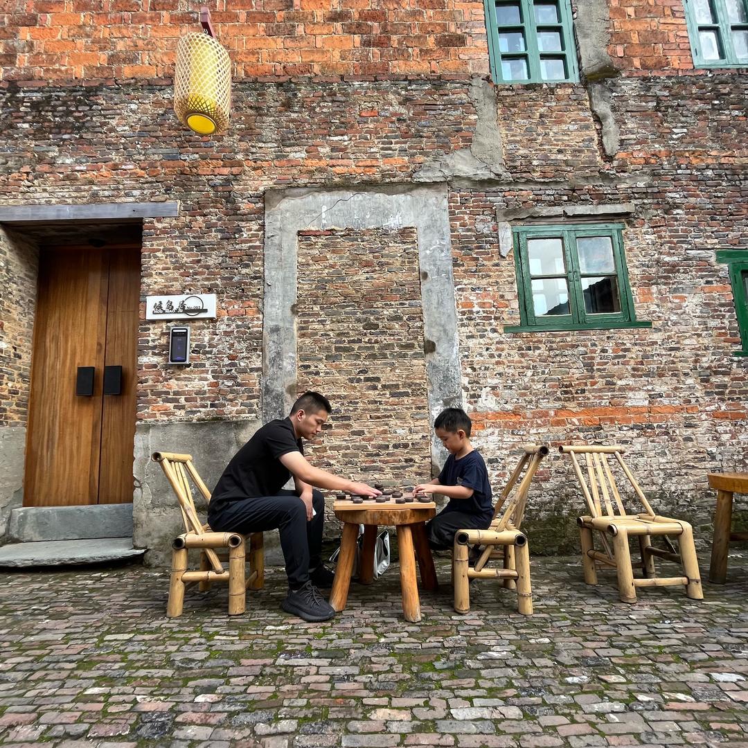 人生如戏-王先生