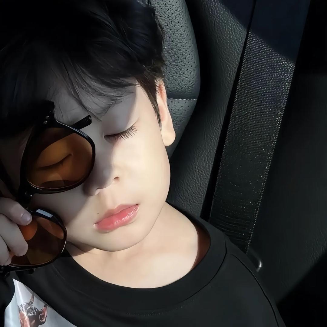 教足球的殷教练