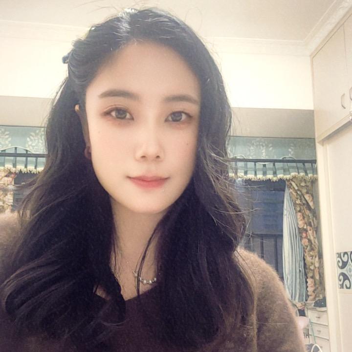 妞