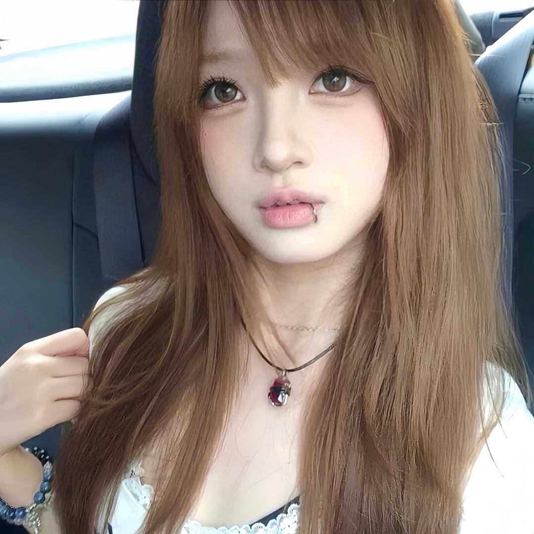 萘絲