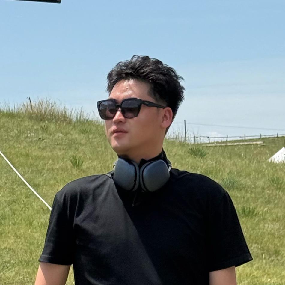 边吃边喝