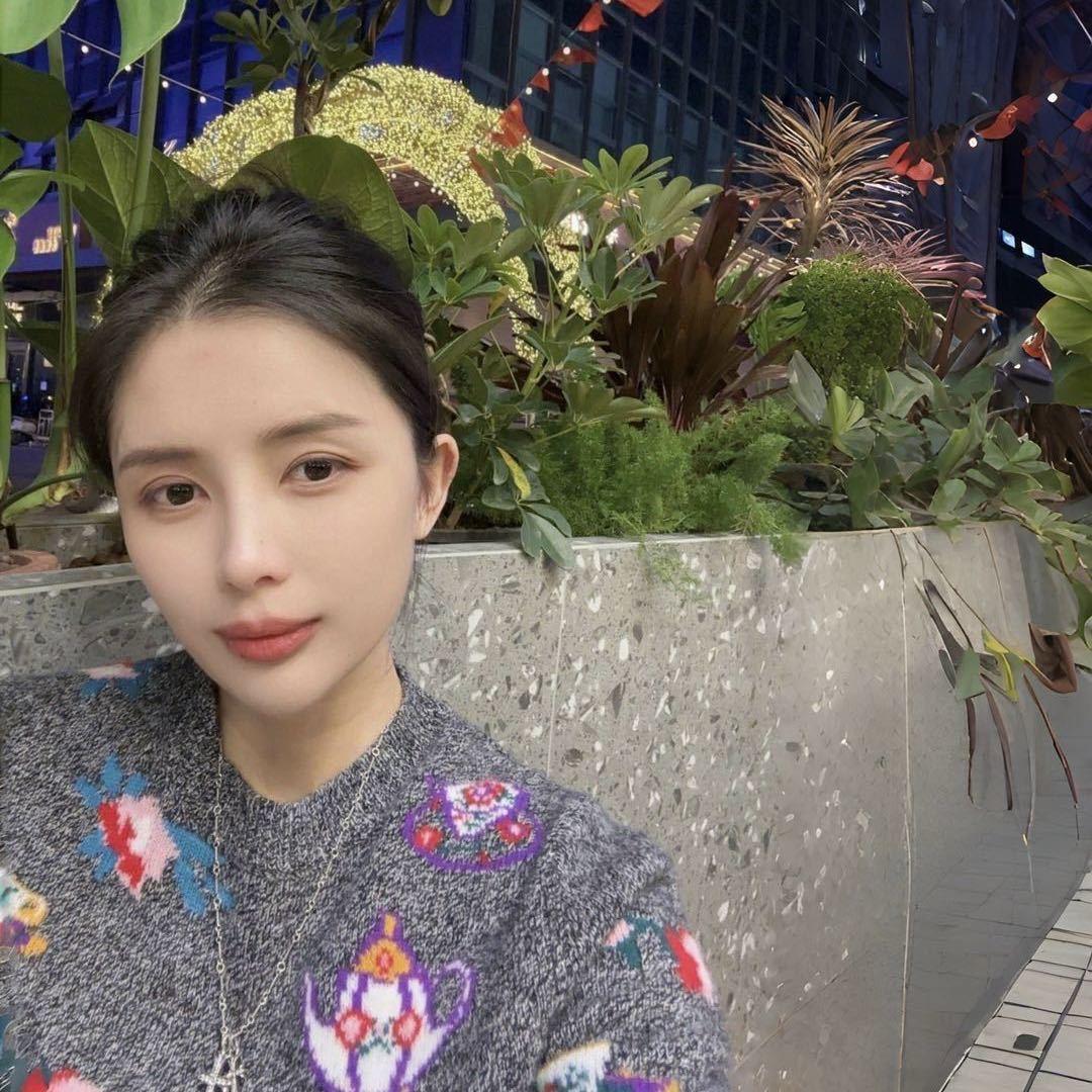 龙娜高端女包