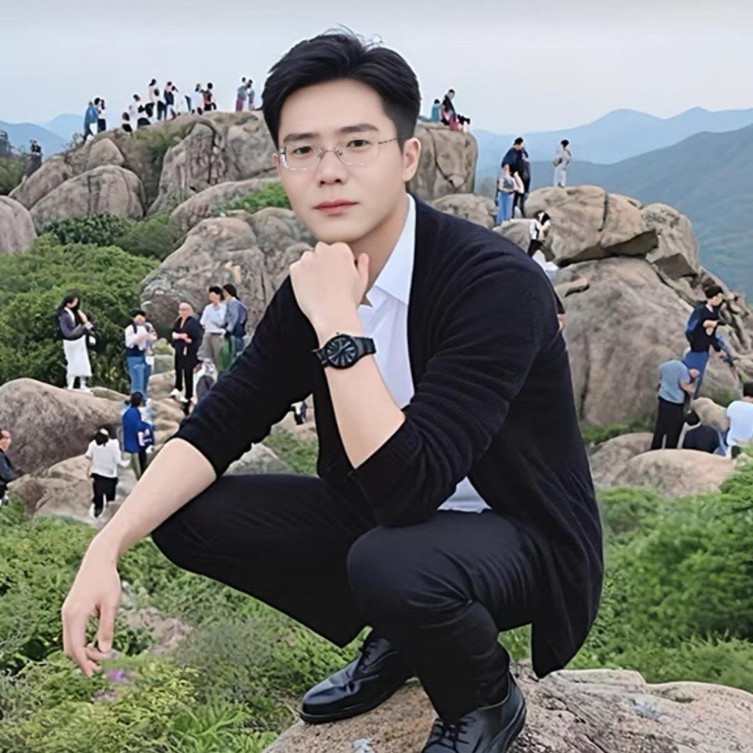阿佳