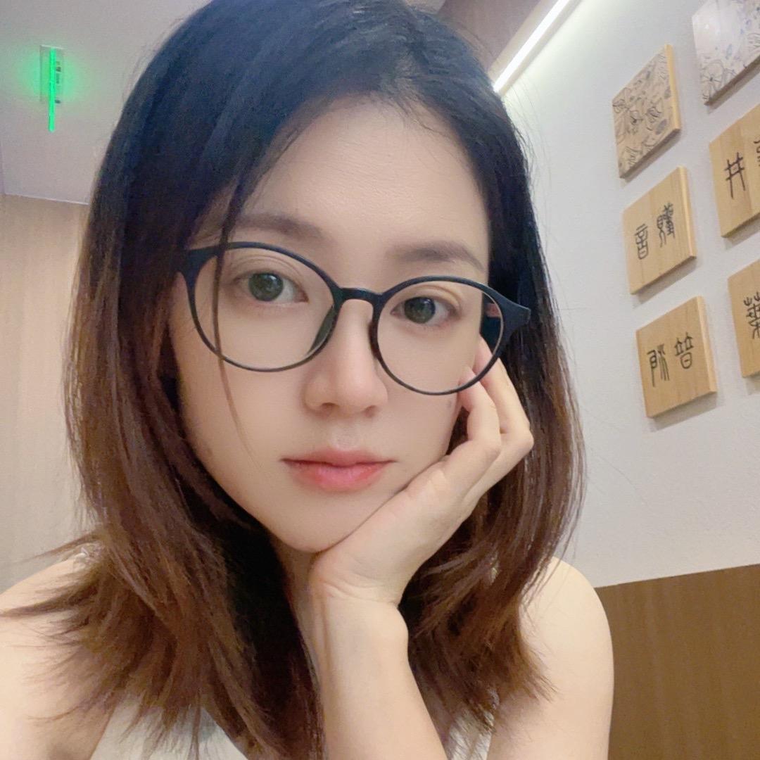 丽君不姓邓🎤