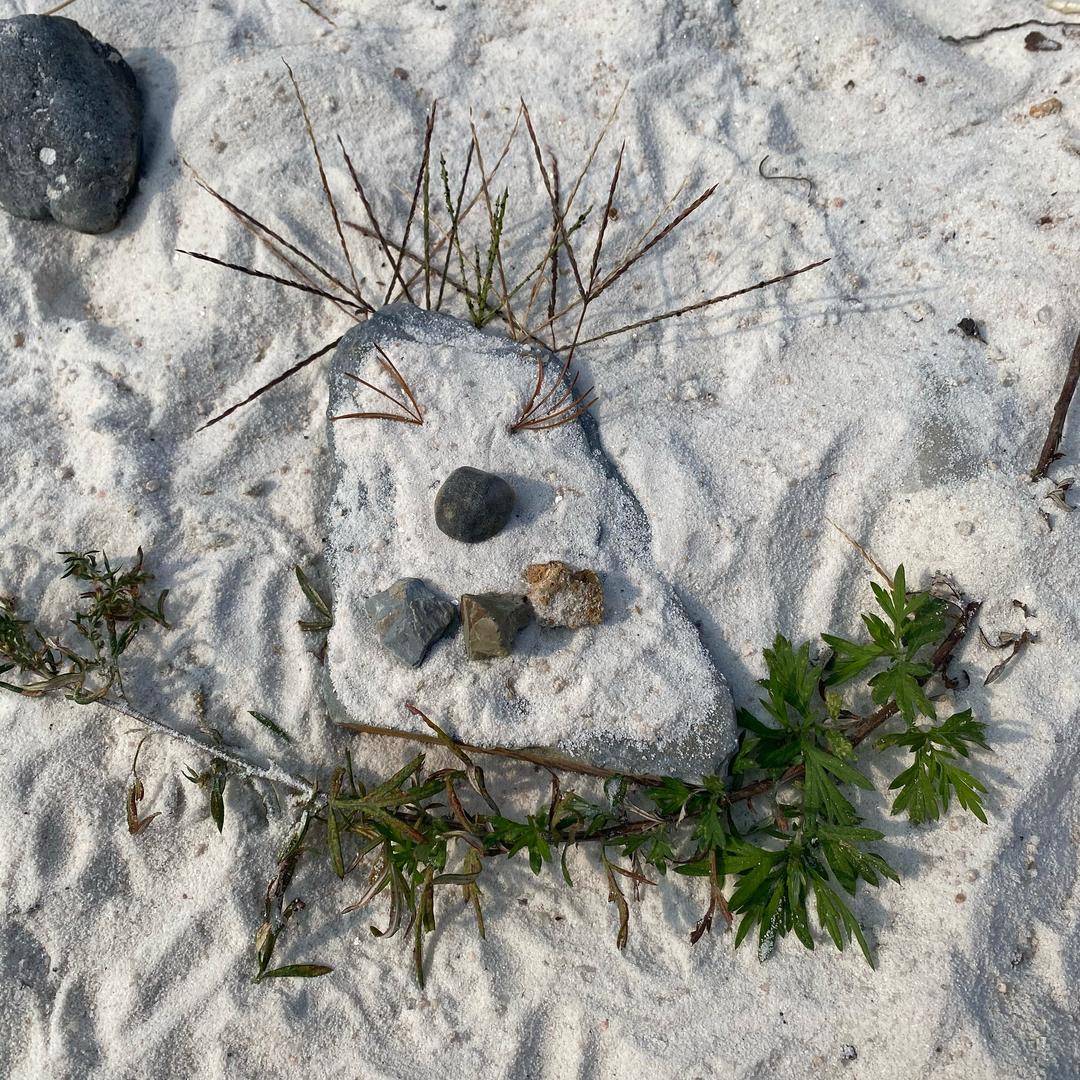 海口龙华迪迅优百货商行