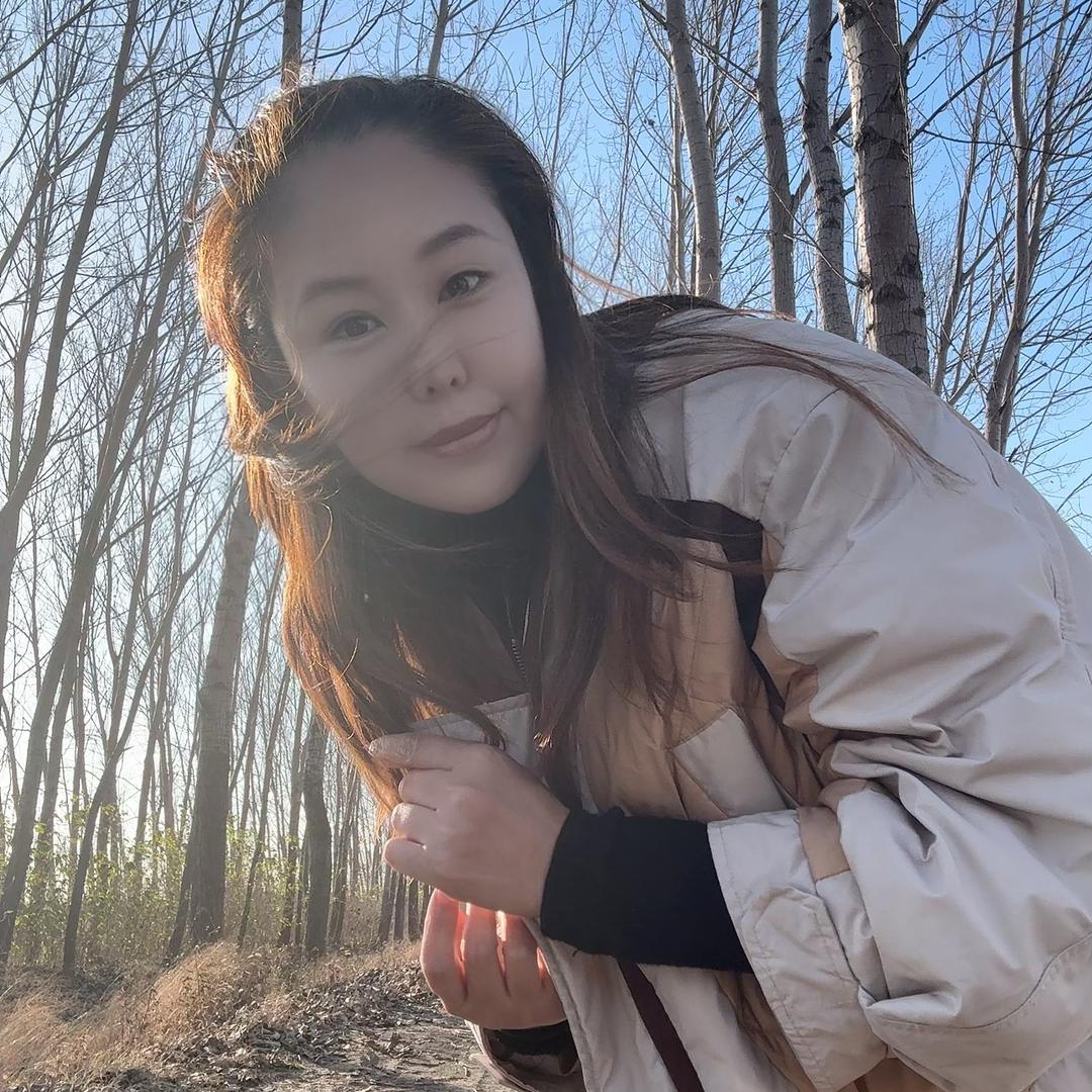 愉里熊
