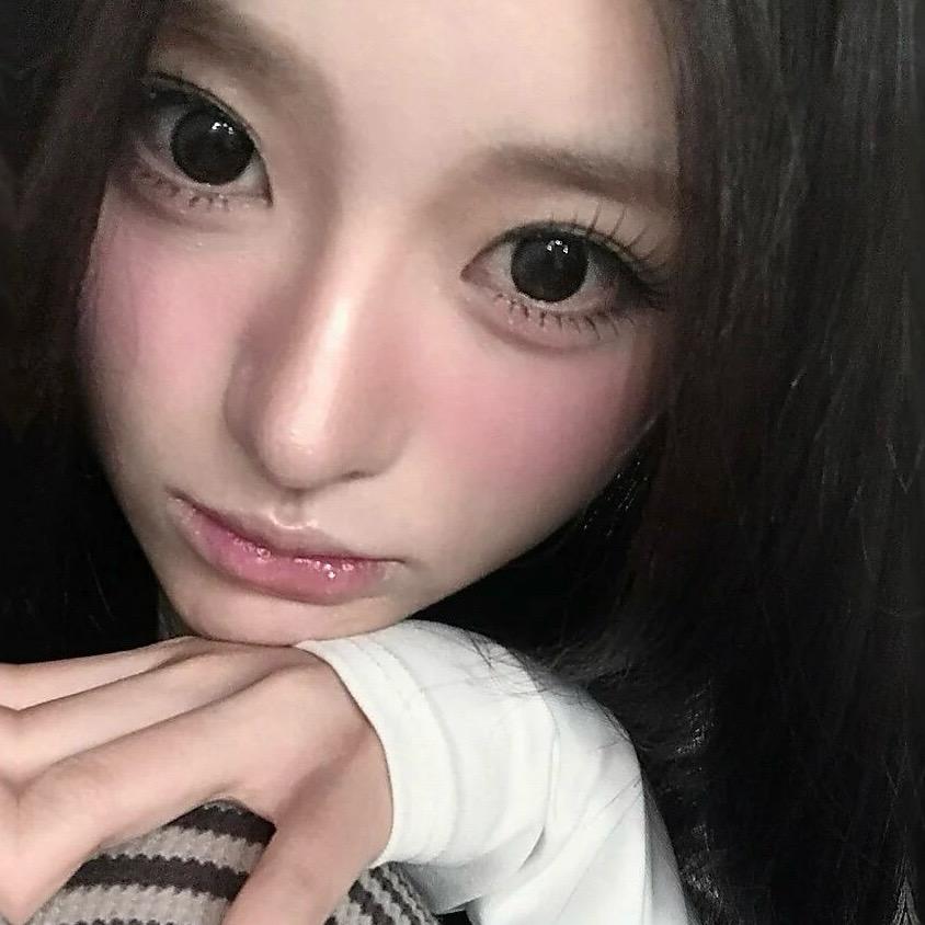 22岁冷艳小妈