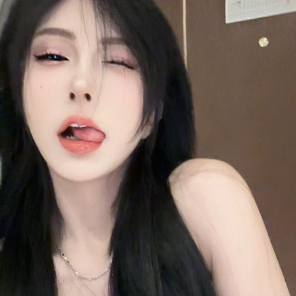 何婧婧🛒直播好物（已授权）