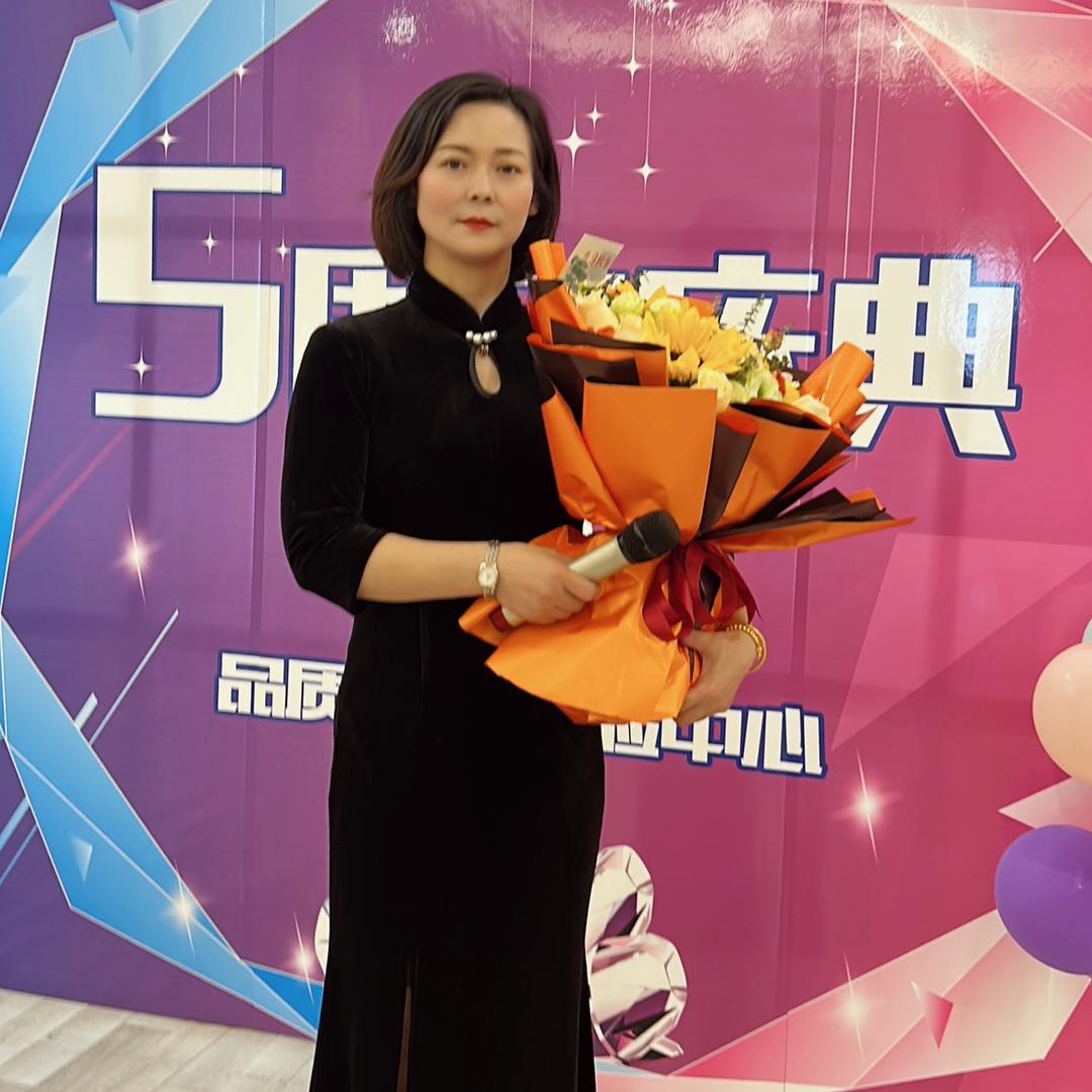 王红梅