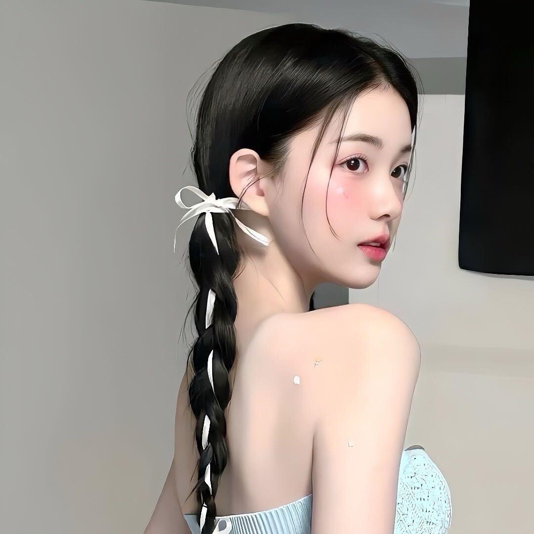 你脸红了喔