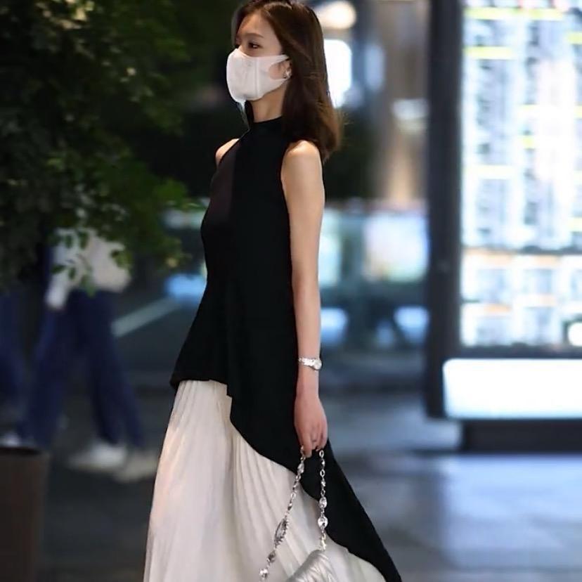 唯妮女装