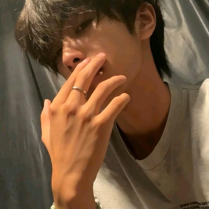 网恋秀牛被骗五十