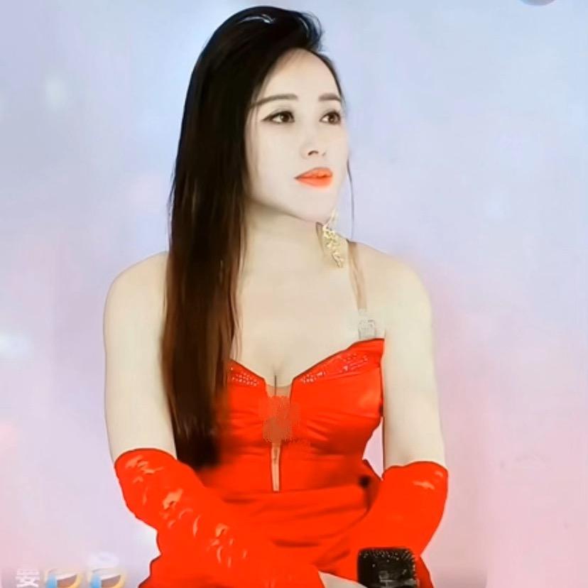 茜茜🌹🎤