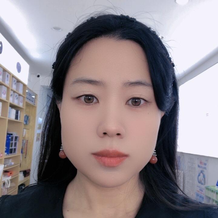 承德耀辉手机店霞姐