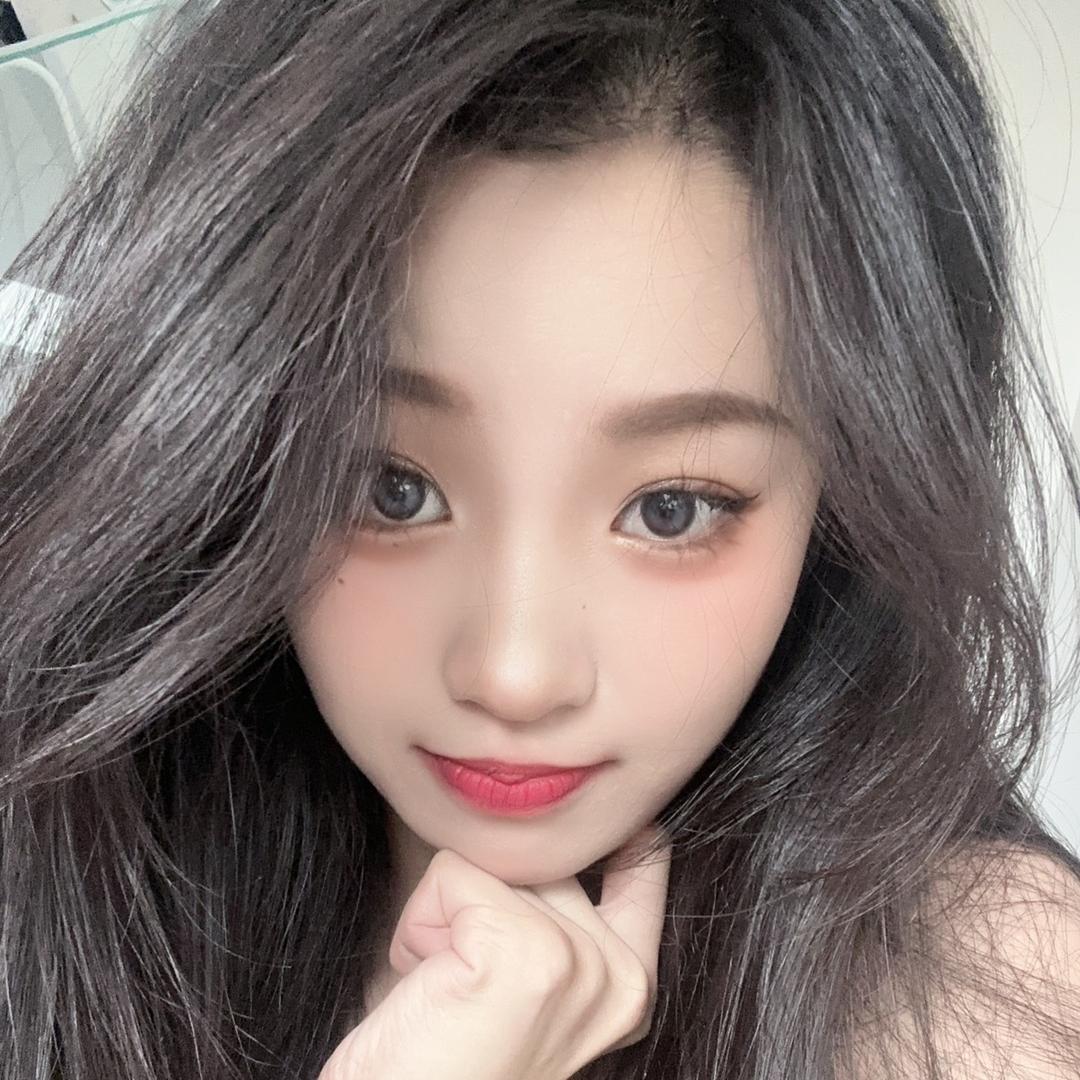 爱笑的小爽