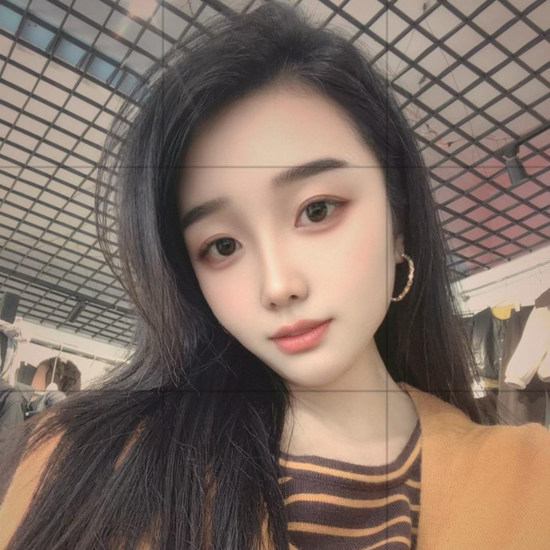 卖衣服的小桃🍑