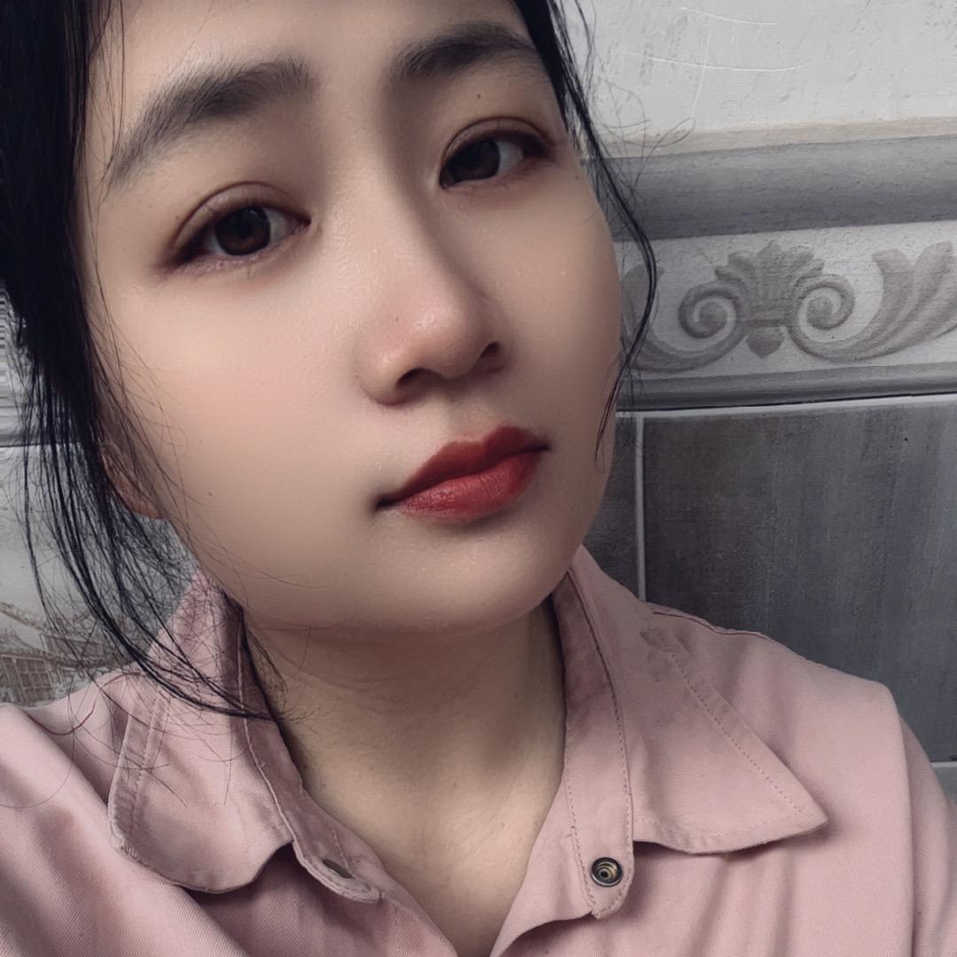 爱笑的傻妞