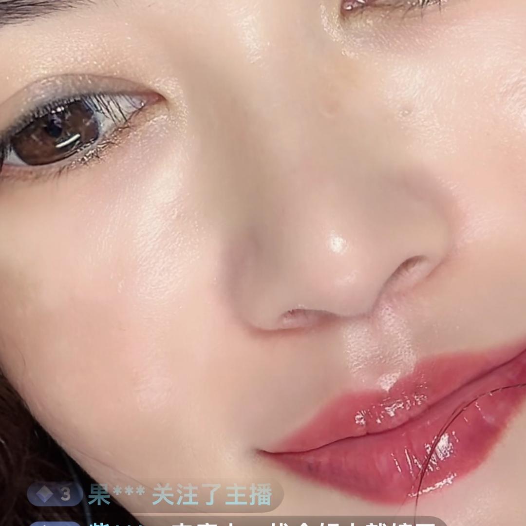附近0.1米，对方关注了伱