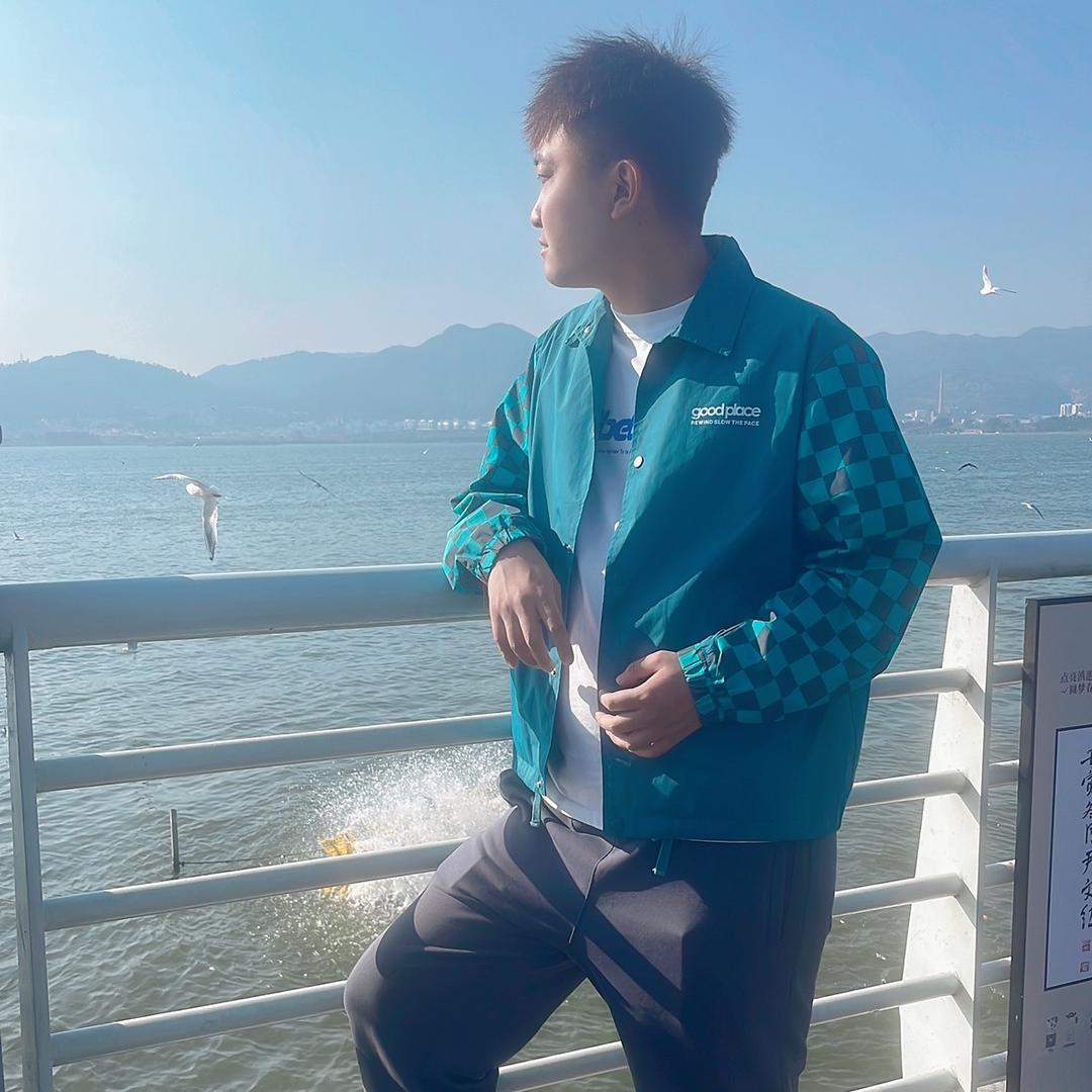 旮旯旭。