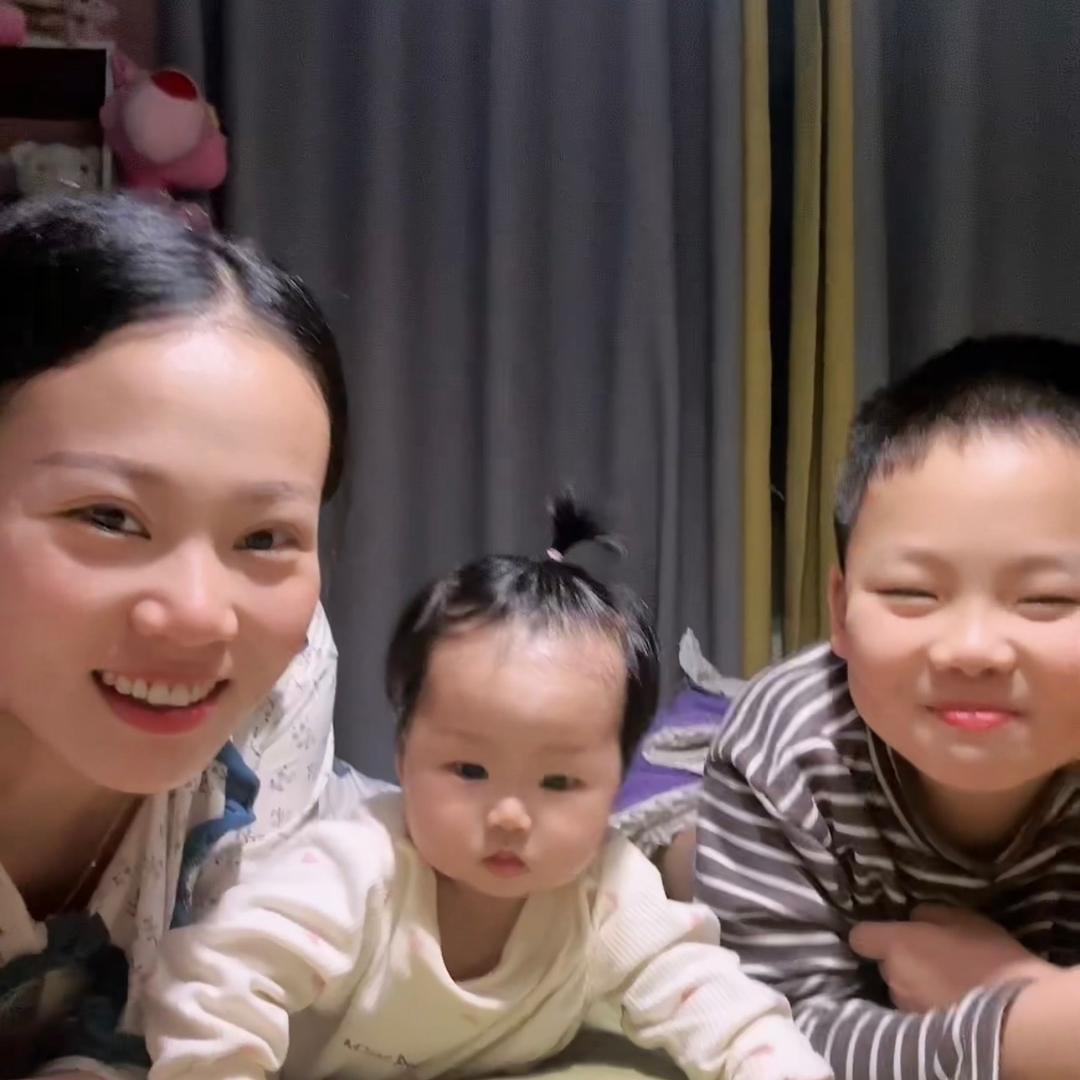 两宝妈妈
