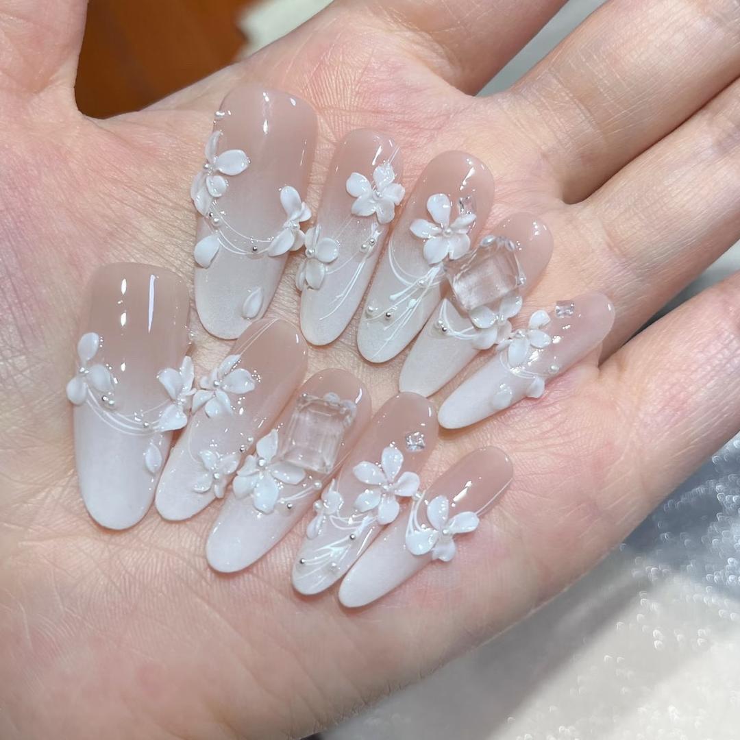 羊羊纯手工轻奢穿戴甲