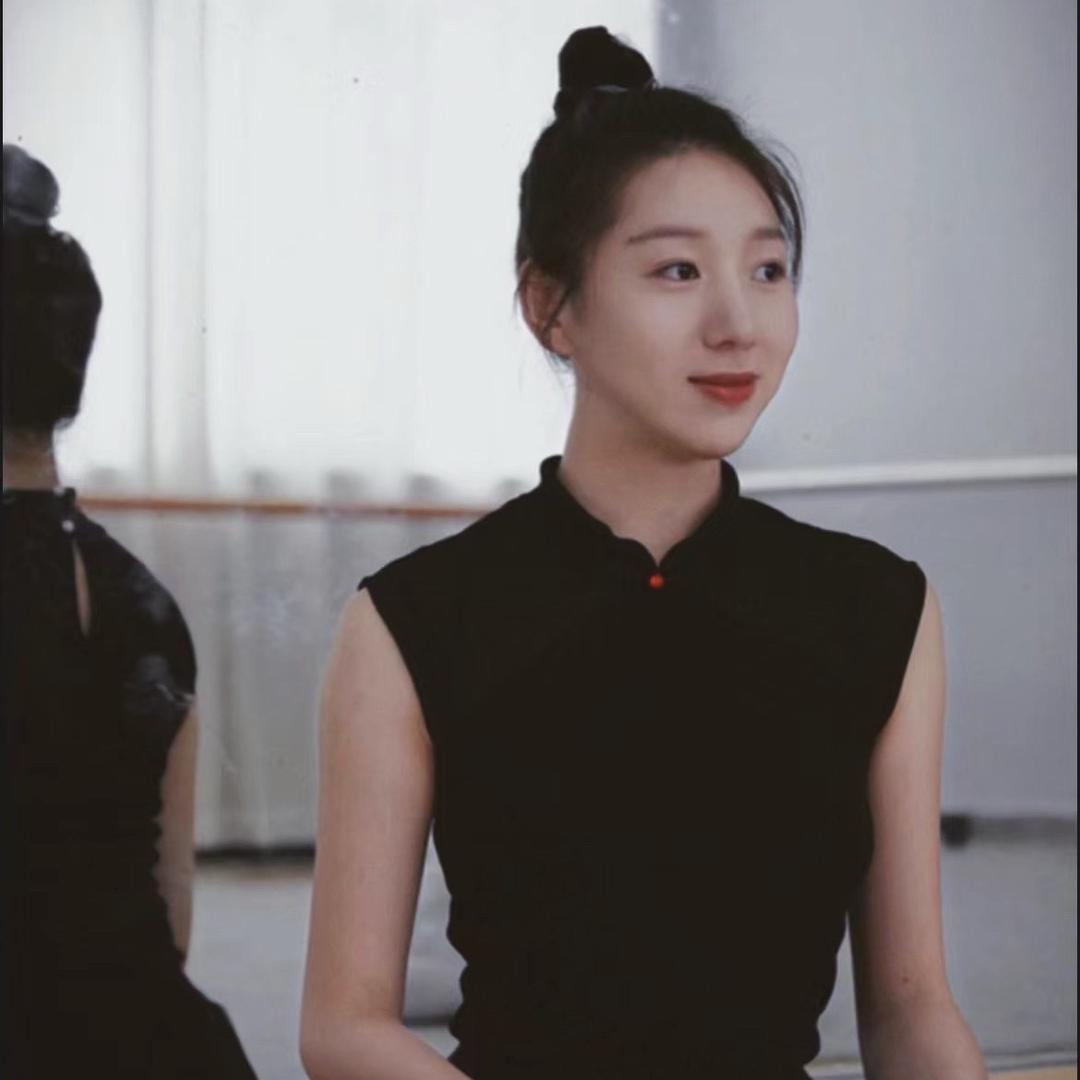 是小王老师吖