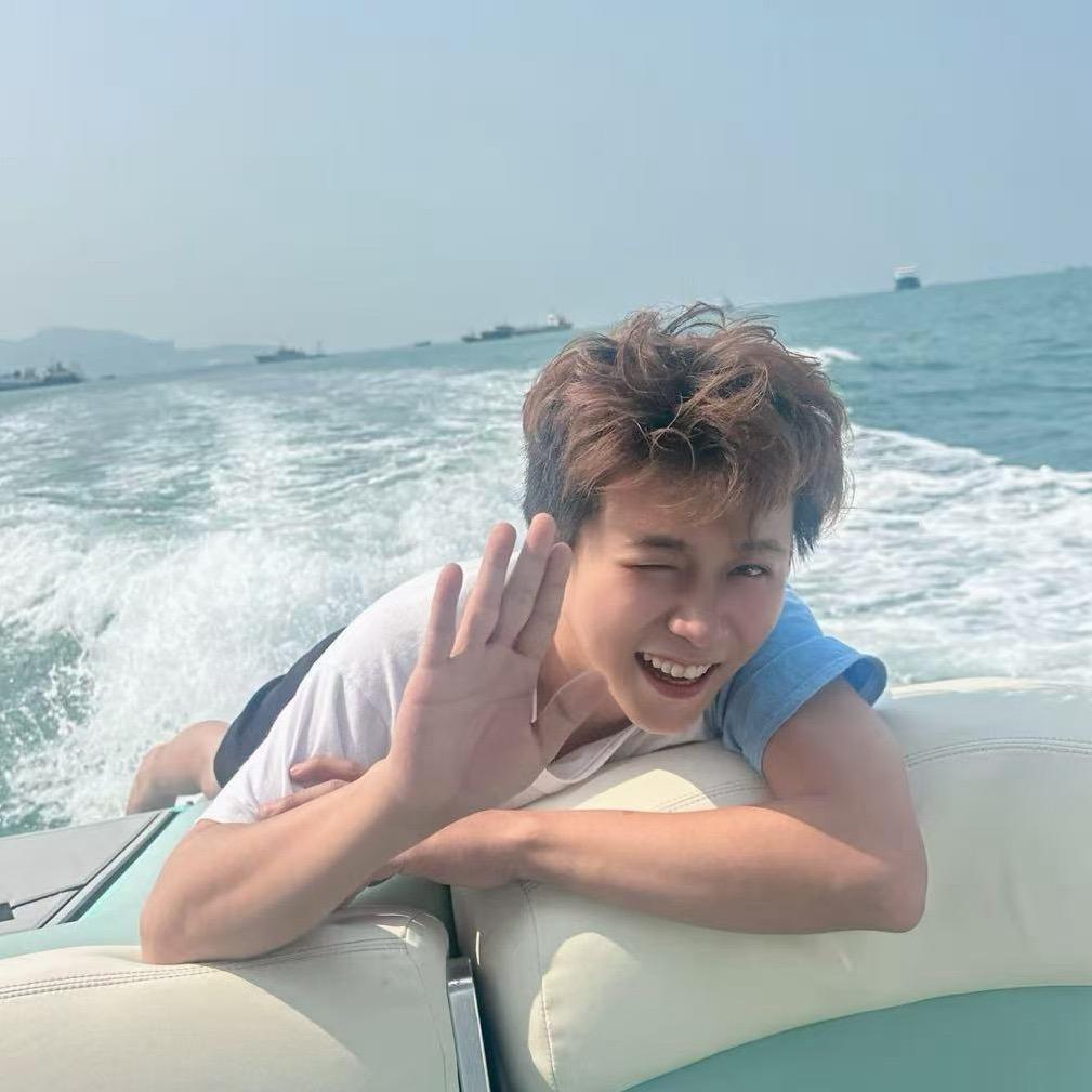 海哥探三亚