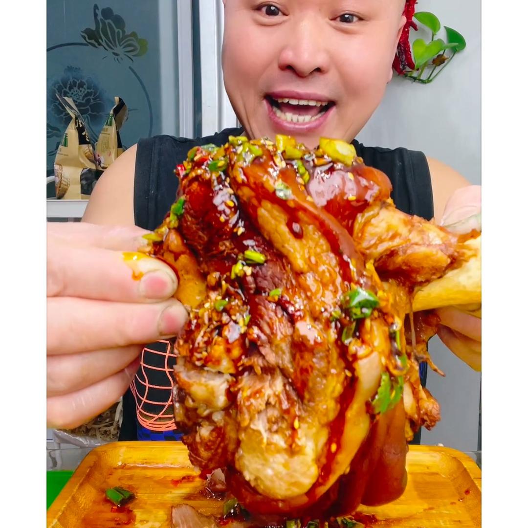 吃货二哥（记录生活）