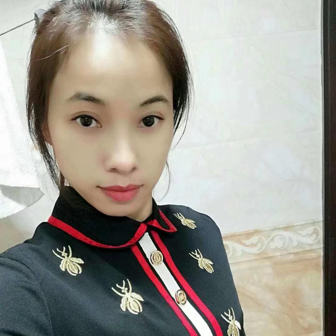 淼淼服饰店