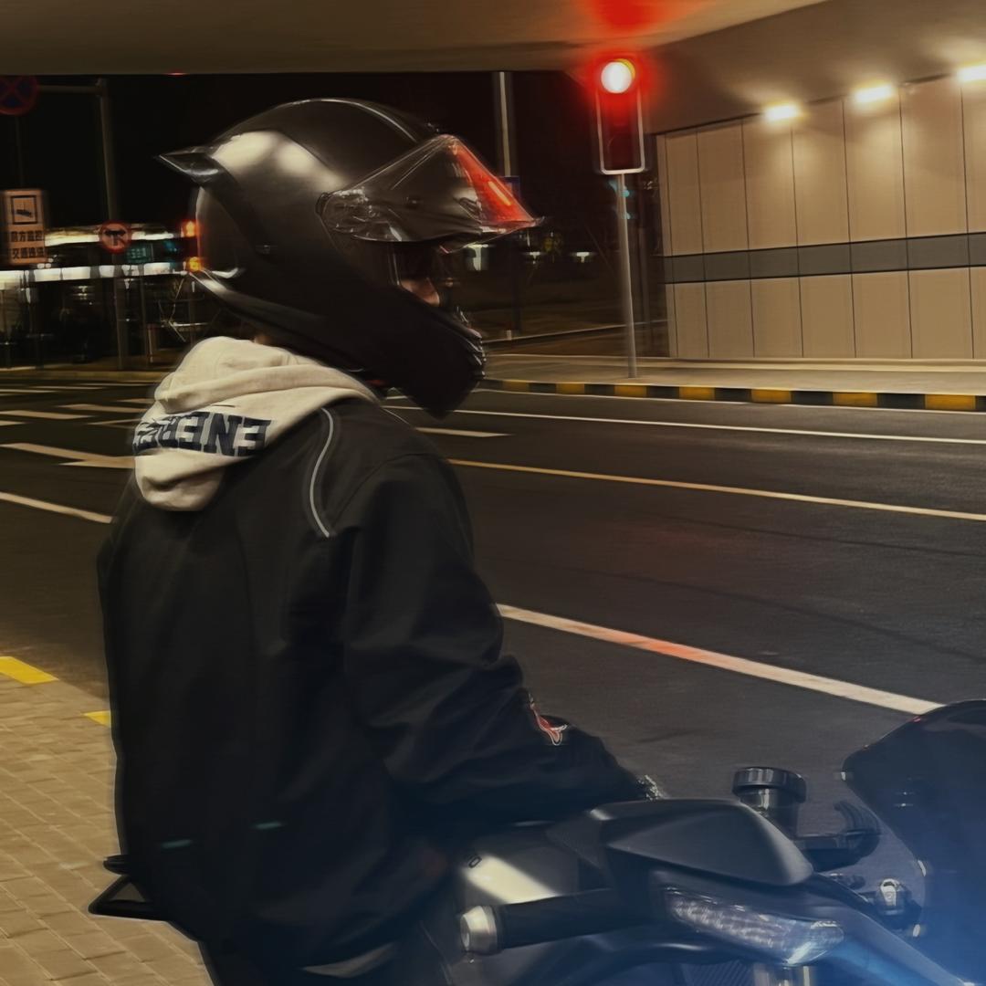 你好十月我叫九月