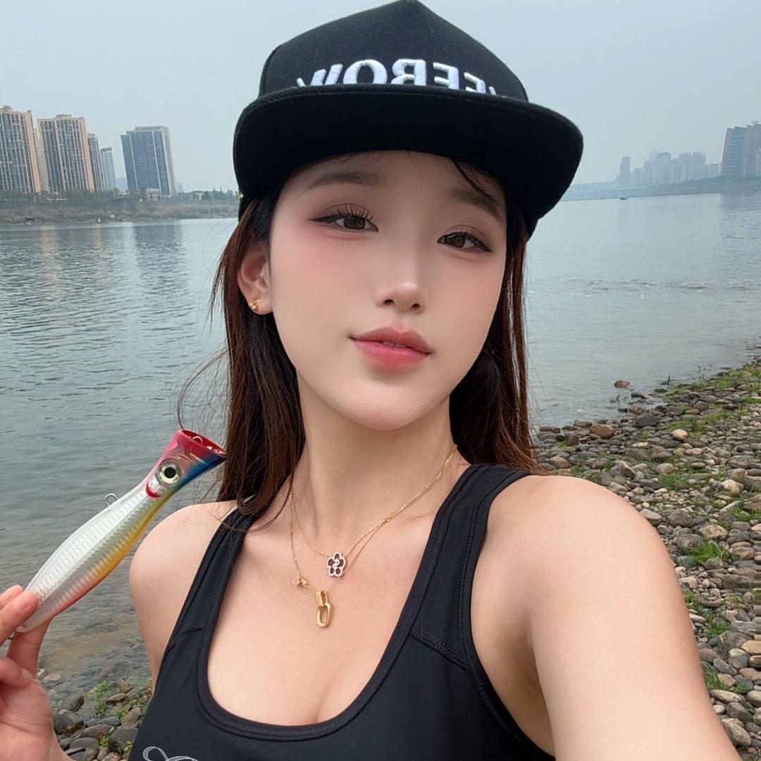 露狗（璐露）