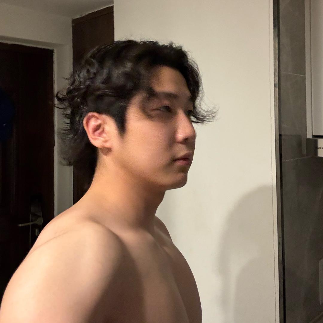 姆尼