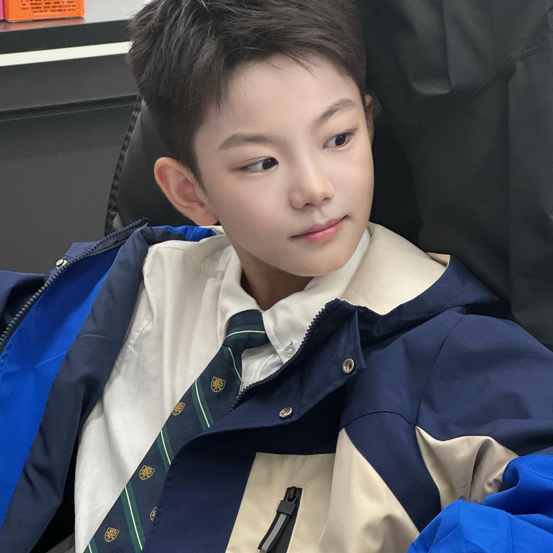 可爱的joy