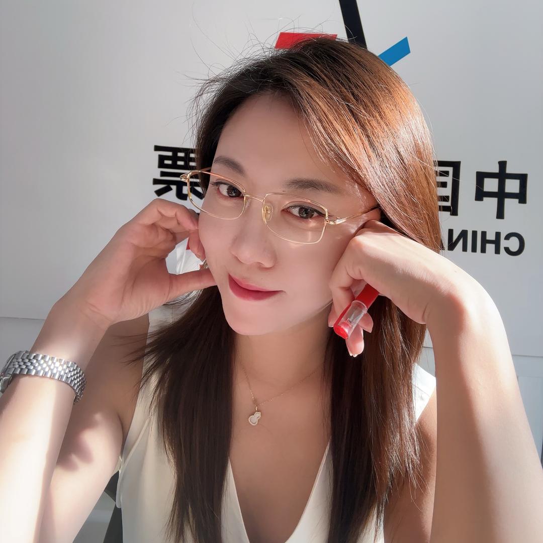 小爱姐