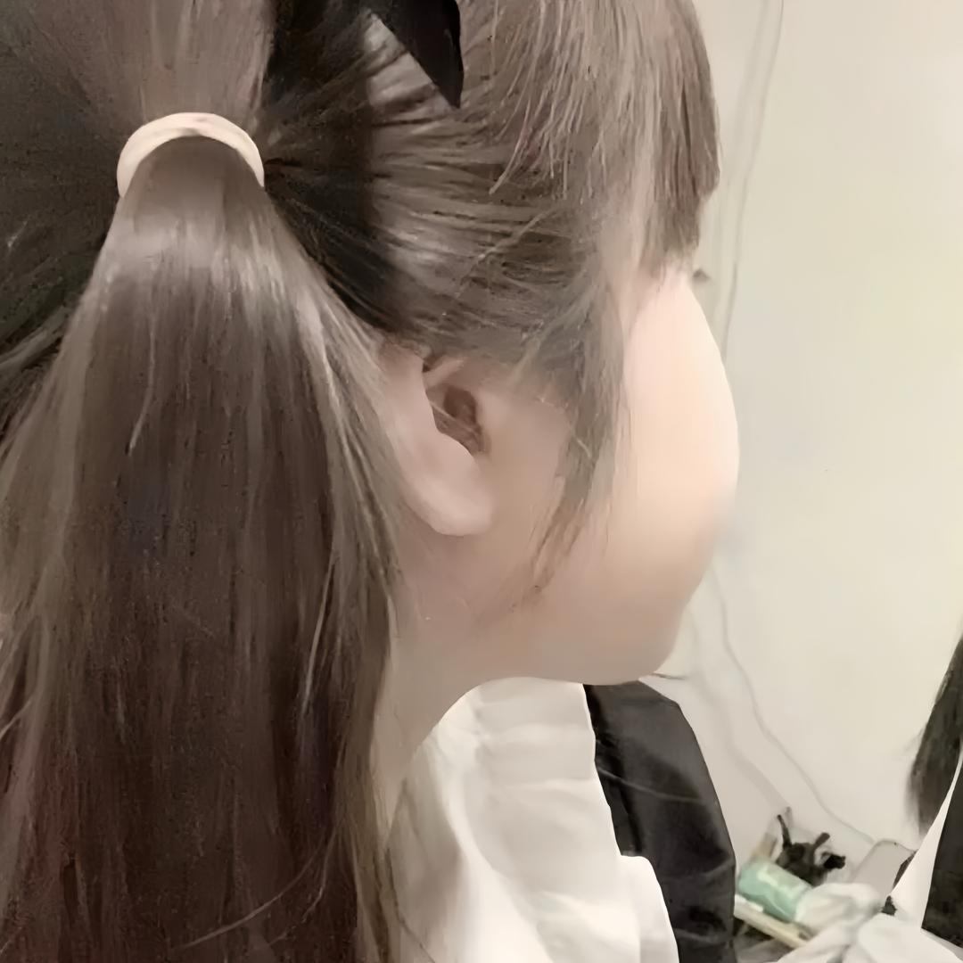 小椰.