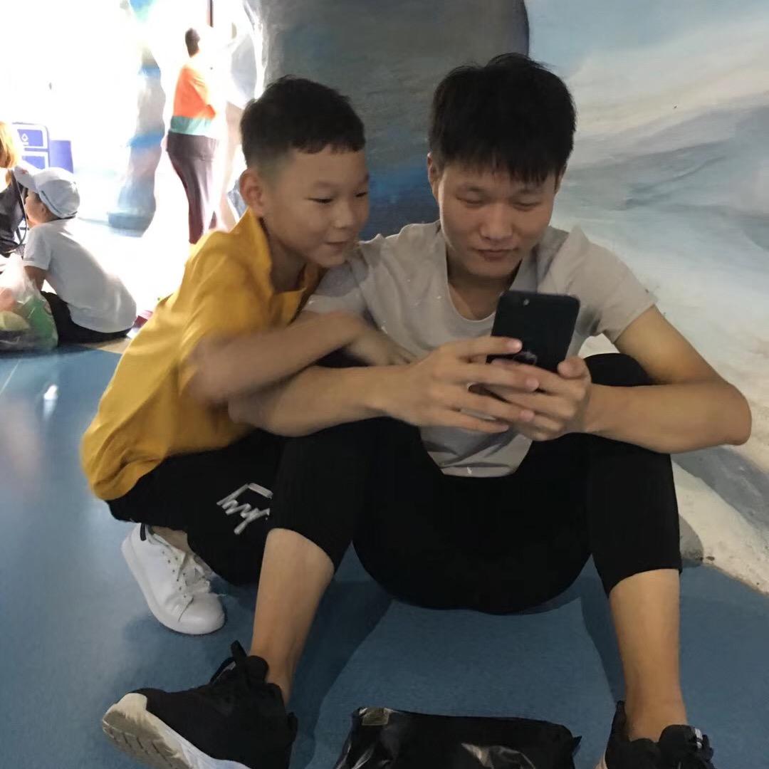 黄小梅