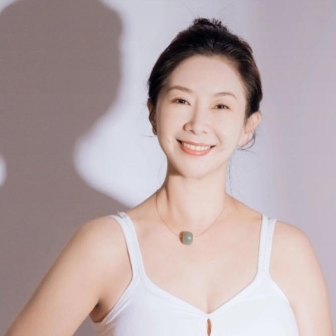 君君瑜伽普拉提