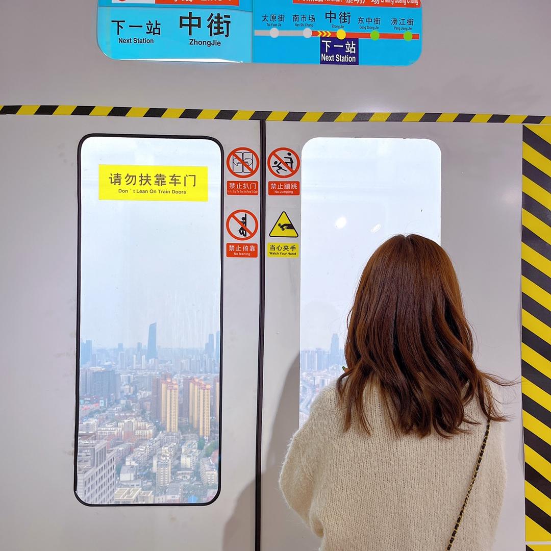 孙小姐逛吃