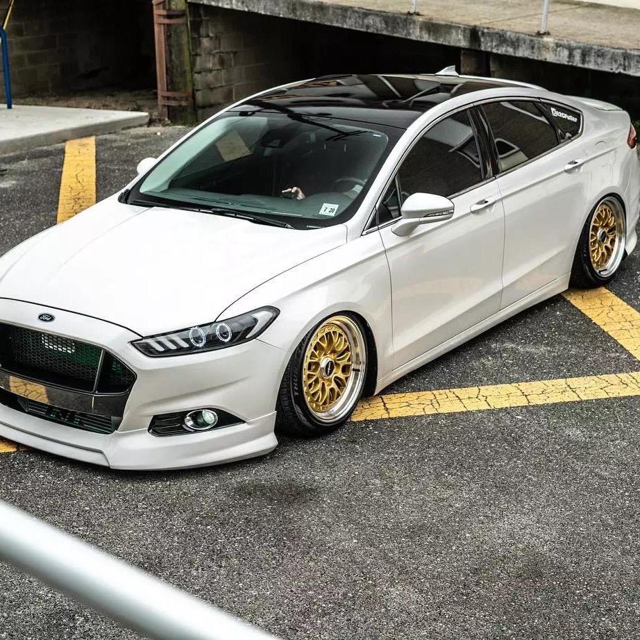 弥勒海汛汽车租赁