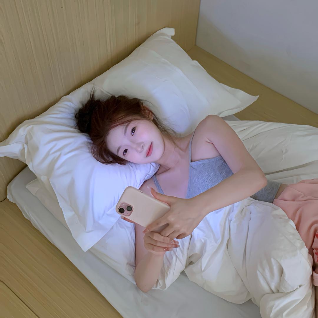 爱吃青菜的佩奇