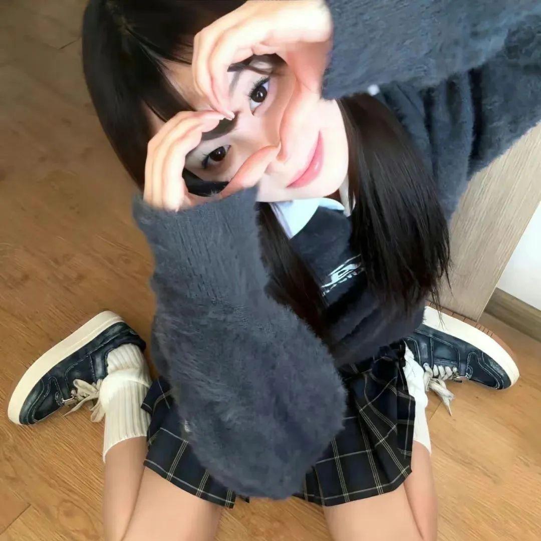 £小璇.