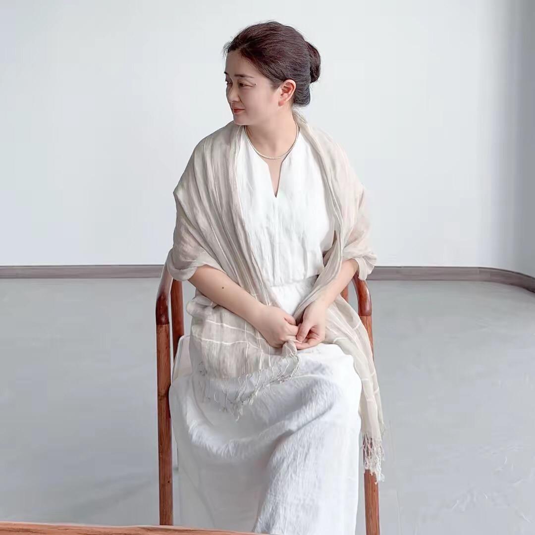 裘美丽高端麻料女装