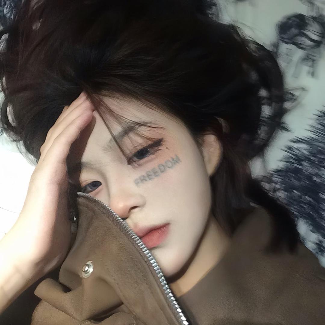 𝐙𝐄𝐑𝐎