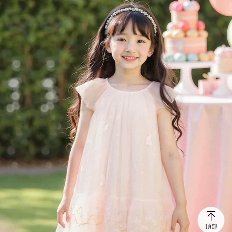 雅莹童装-成都SKP店