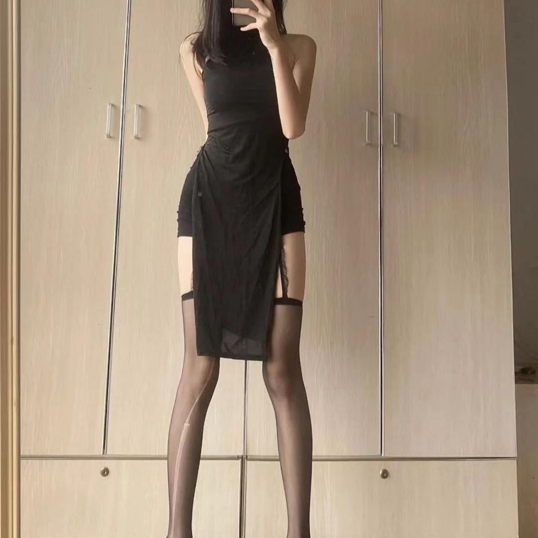 麗醴^㫱