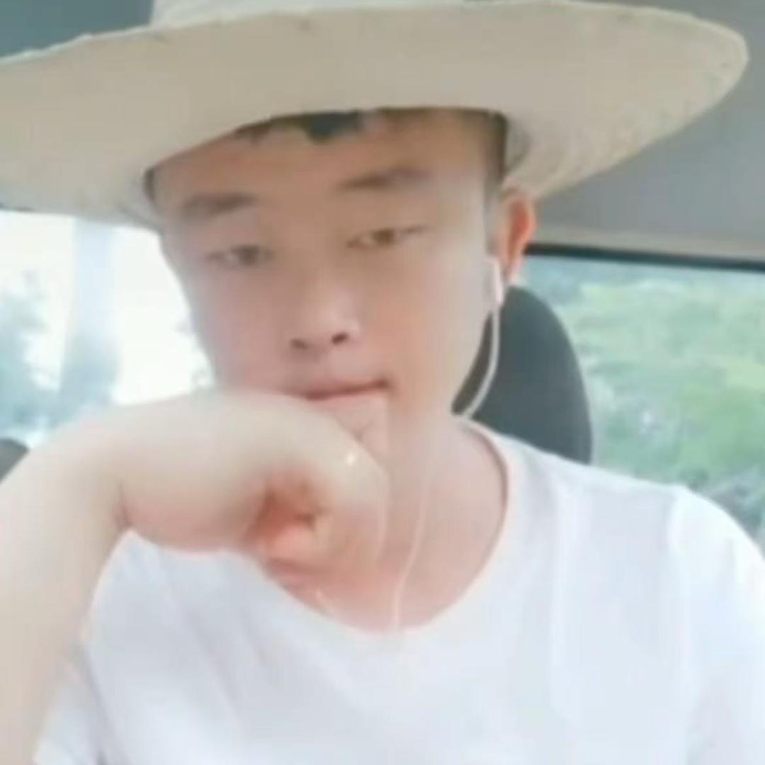小不点🍃