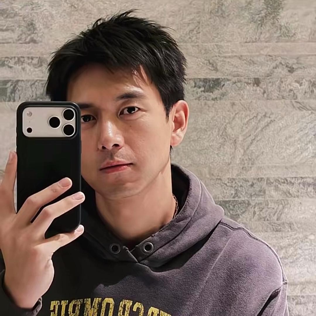 又到梧桐吐绿时