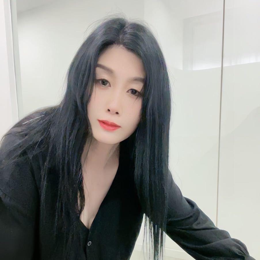 摄影老师梦梦