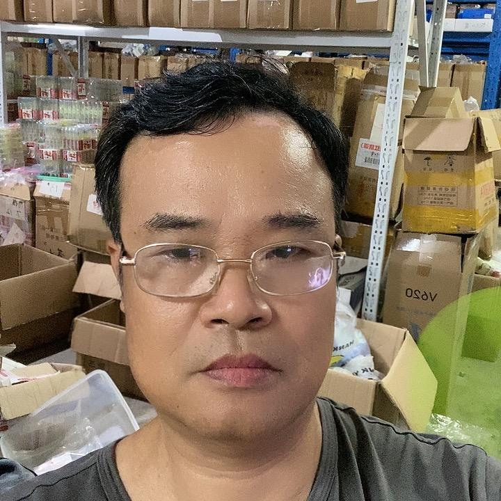 用户1759948476161洪速鹏