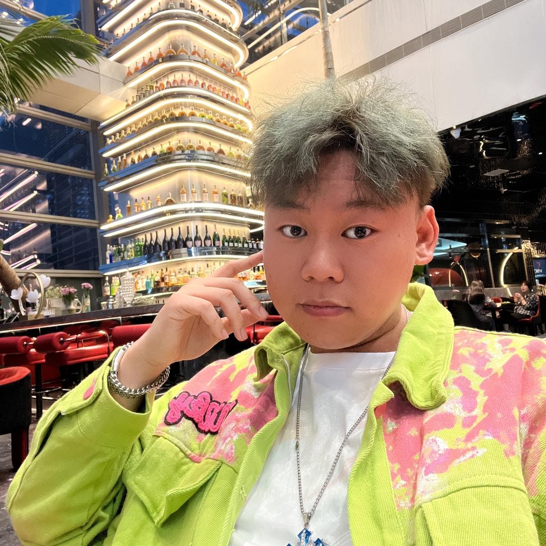 小岳吃玩天下